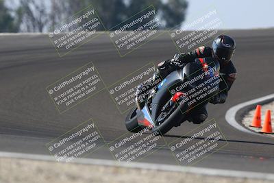 media/Nov-01-2025-TrackDaz (Sat) [[2b4d5192bc]]/B Group/1220pm (Turn 2 Outside)/